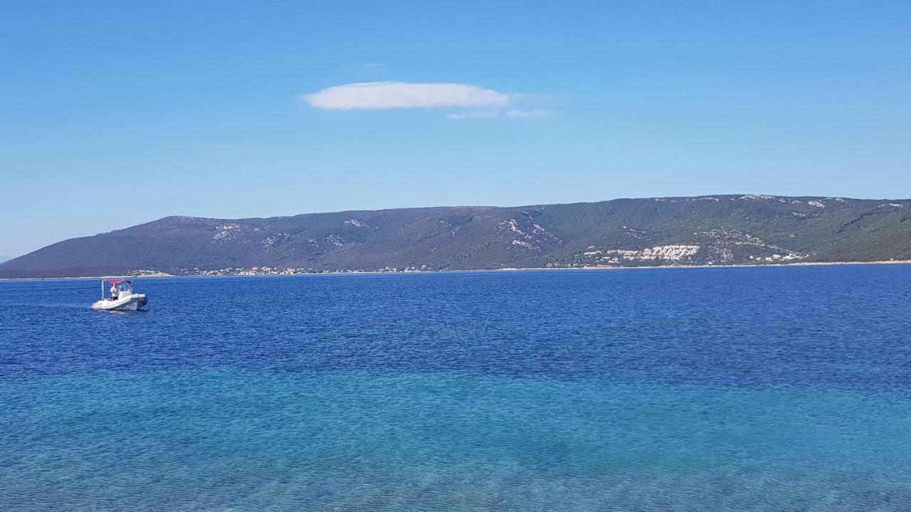 Modern Two Floors Apartment With A Beautiful View Martinšćica Eksteriør bilde